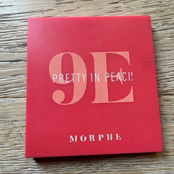 Morphe 9E Pretty In Peach Pallete price firm! - Picture 2 of 3